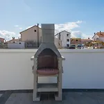 With Parking Space - 19332 Apartamento *