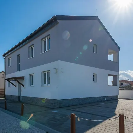 Apartment With A Parking Space - 19332 *