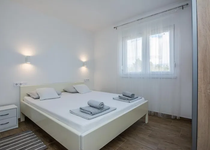 With Parking Space - 19332 Apartamento