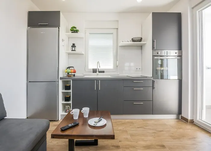 With Parking Space - 19332 * Vir