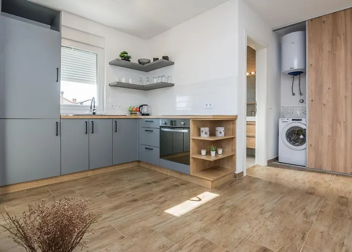 With Parking Space - 19332